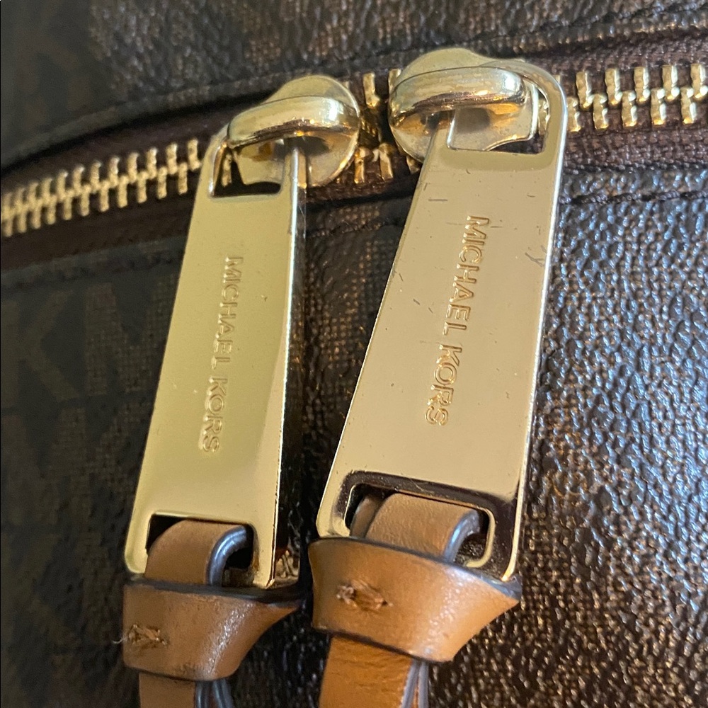 Michael Kors Medium Rhea Backpack - Picture 3 of 9